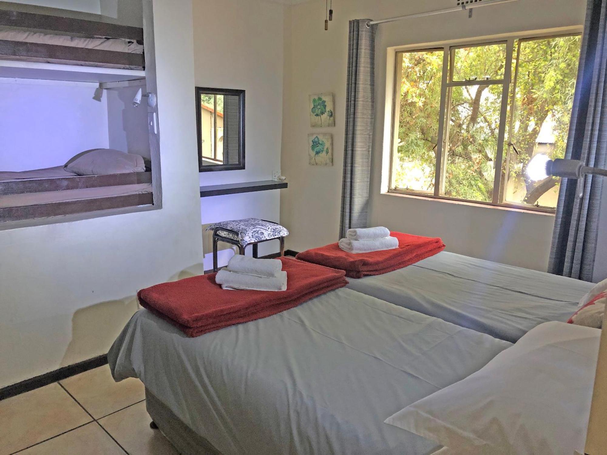Hills And Dales Accommodation Lanseria Buitenkant foto